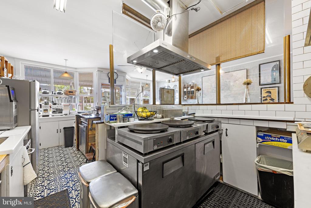 210 N BEACH AVENUE