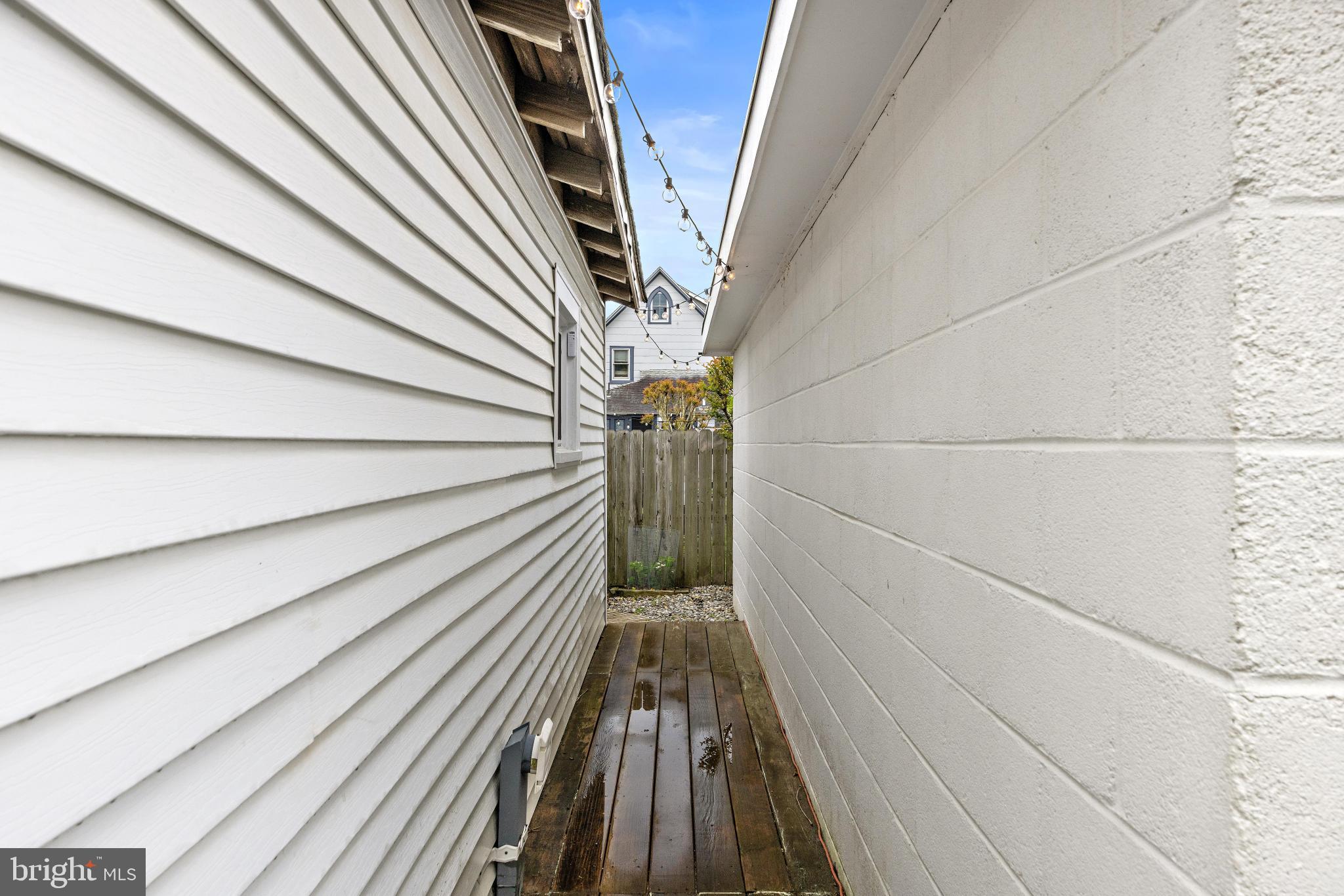 210 N BEACH AVENUE