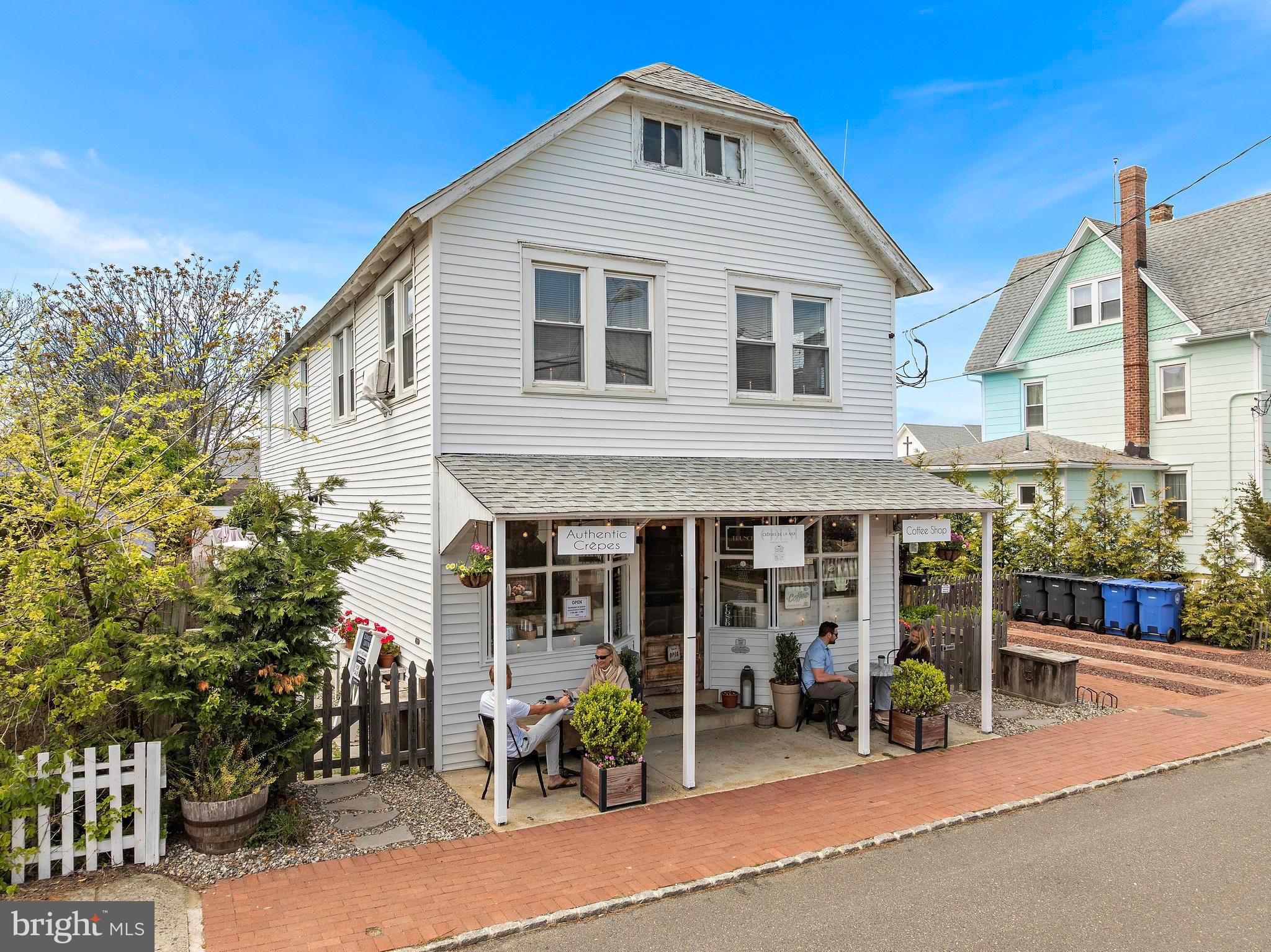 210 N BEACH AVENUE