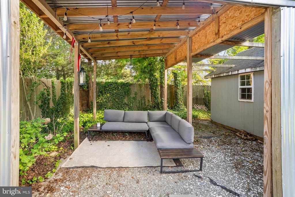 142 OTIS AVENUE
