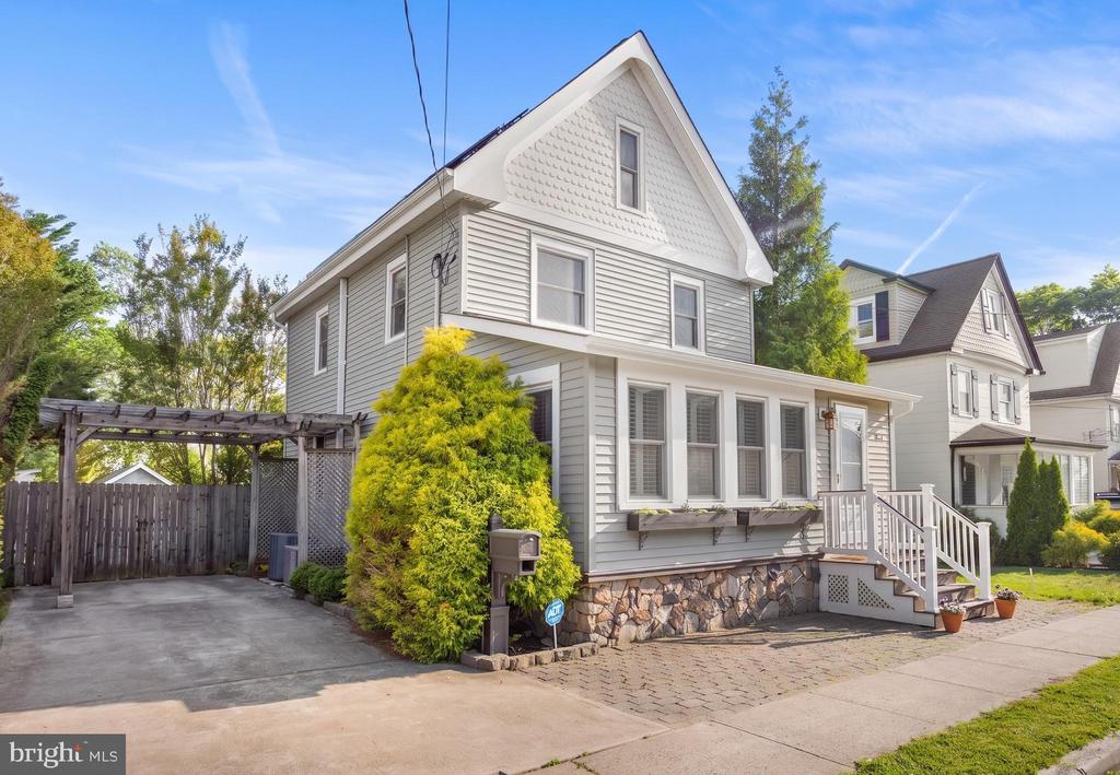 142 OTIS AVENUE
