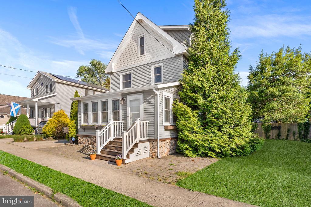 142 OTIS AVENUE