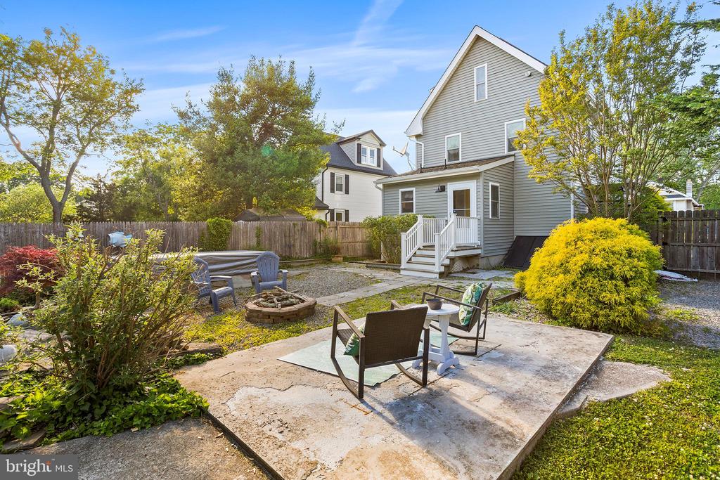 142 OTIS AVENUE