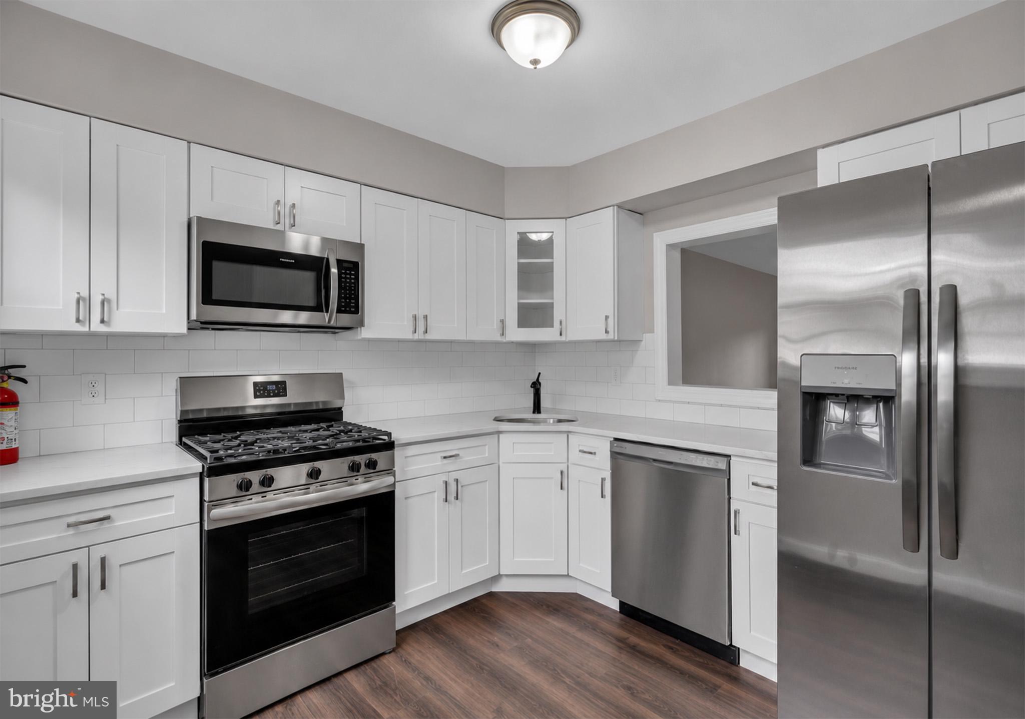 315 BEACH PLUM COURT