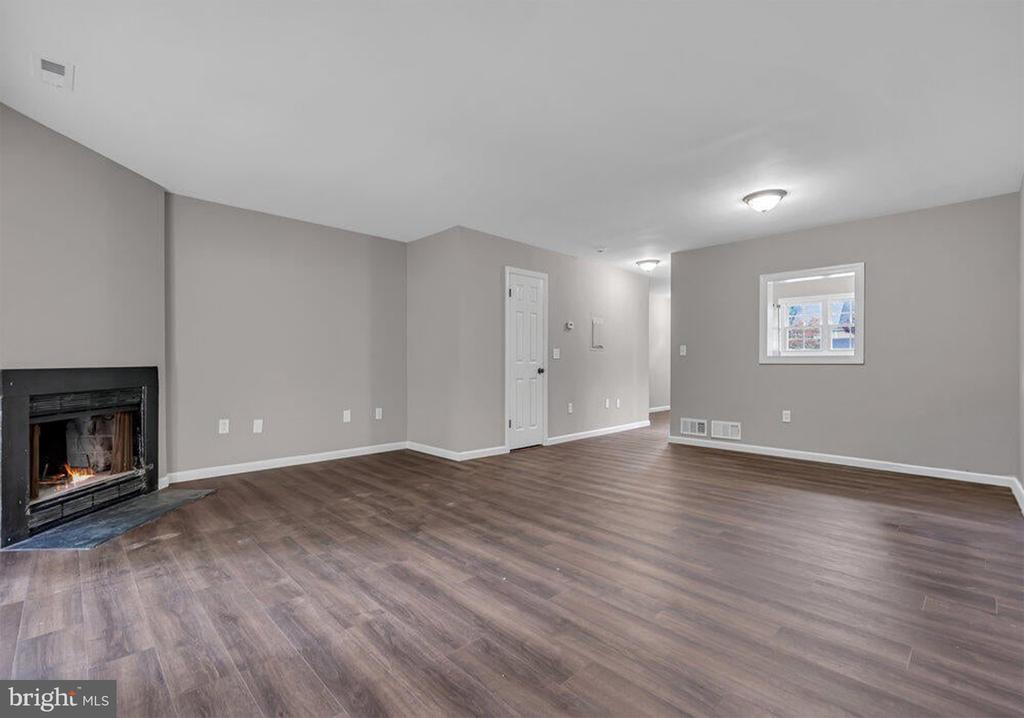 315 BEACH PLUM COURT