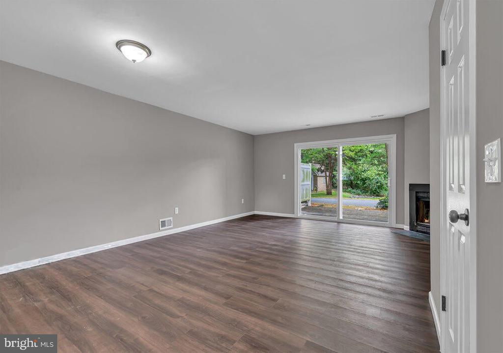 315 BEACH PLUM COURT