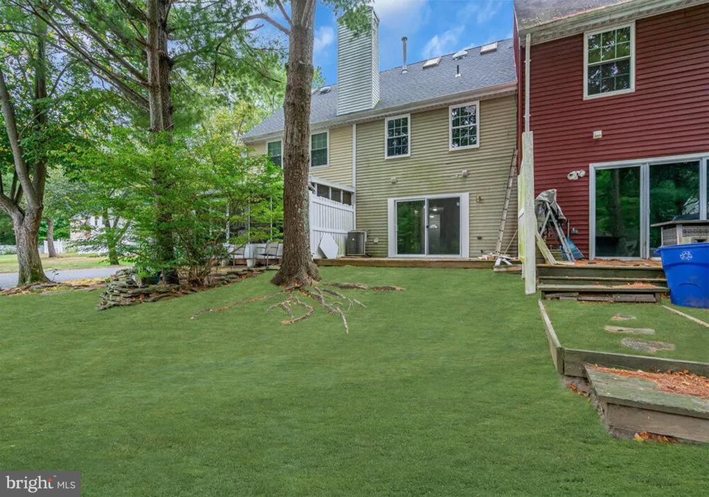 315 BEACH PLUM COURT