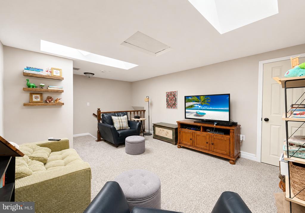 315 BEACH PLUM COURT