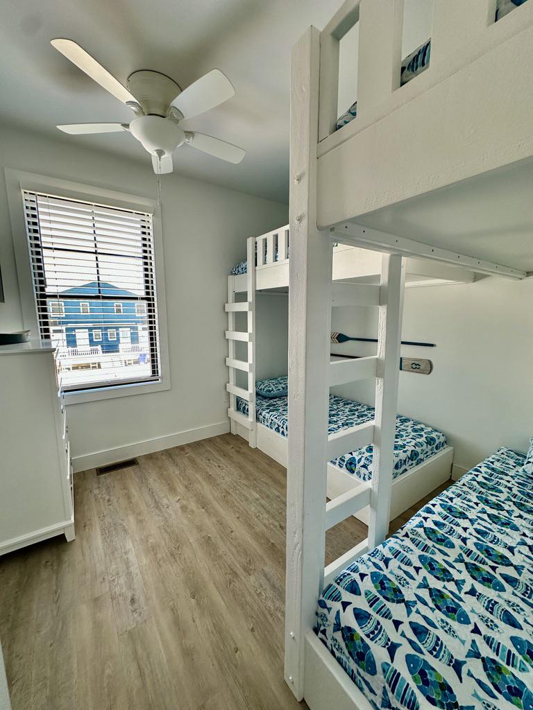 431B AMBER STREET UNIT-B STREET Unit: UNIT B