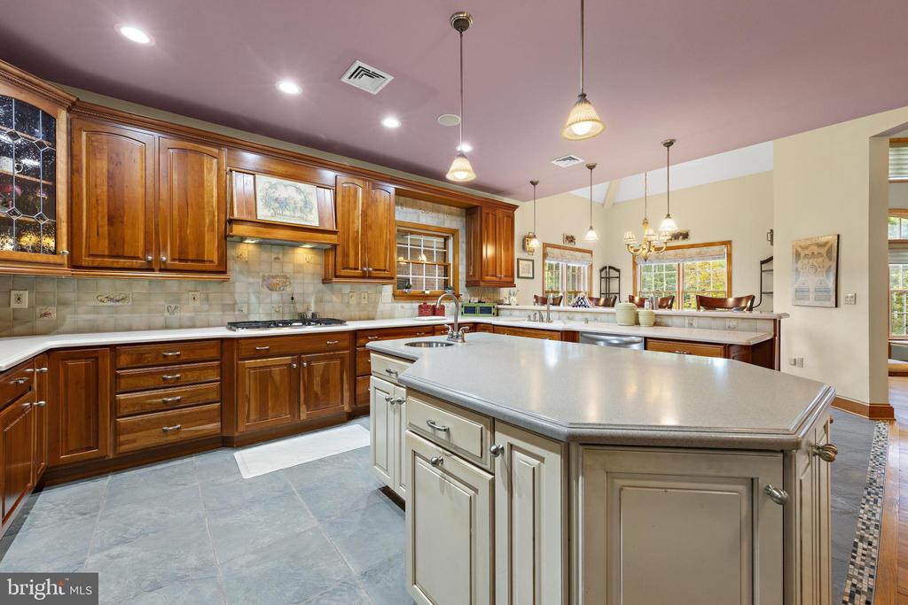 272 FORGE ROAD