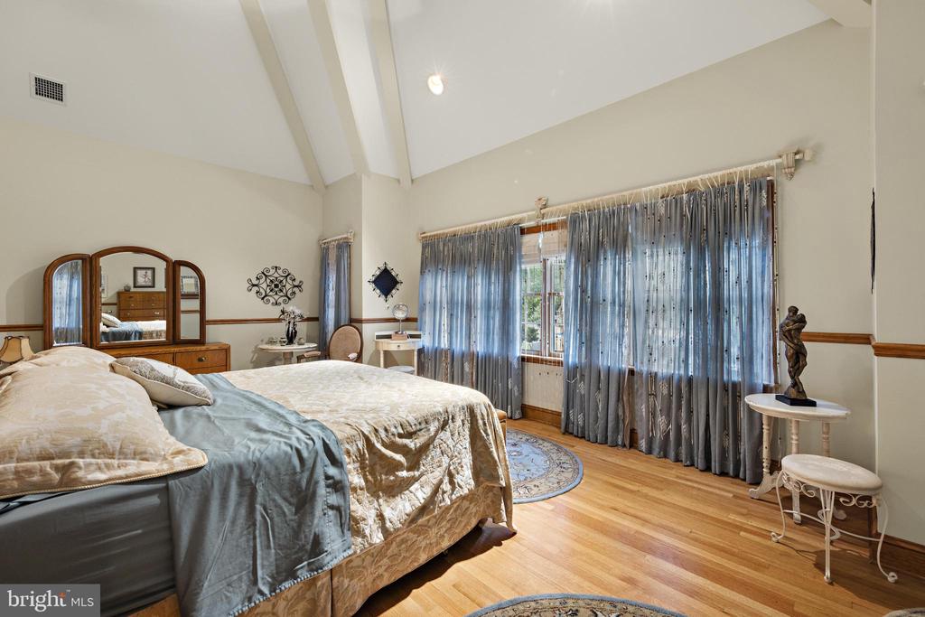 272 FORGE ROAD