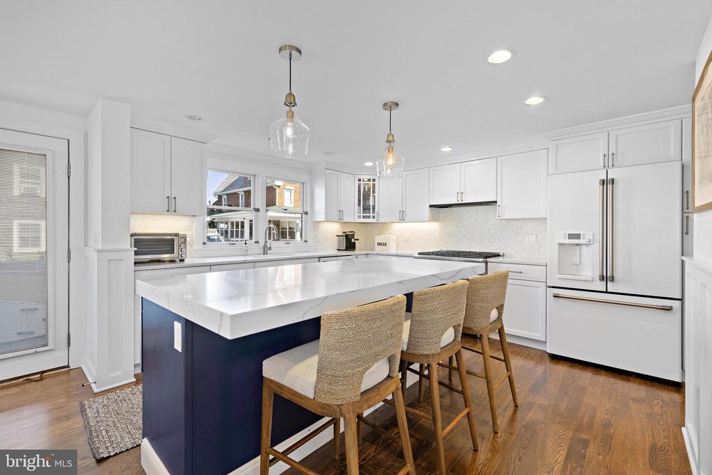 135 4TH STREET