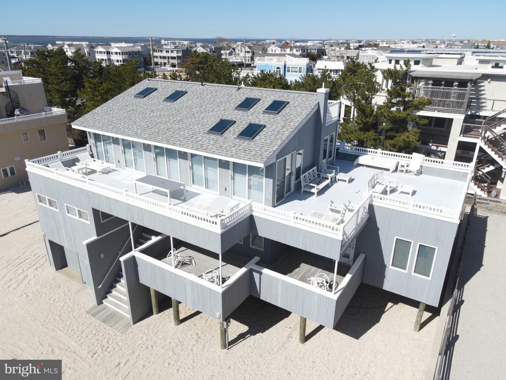 1039 LONG BEACH BOULEVARD