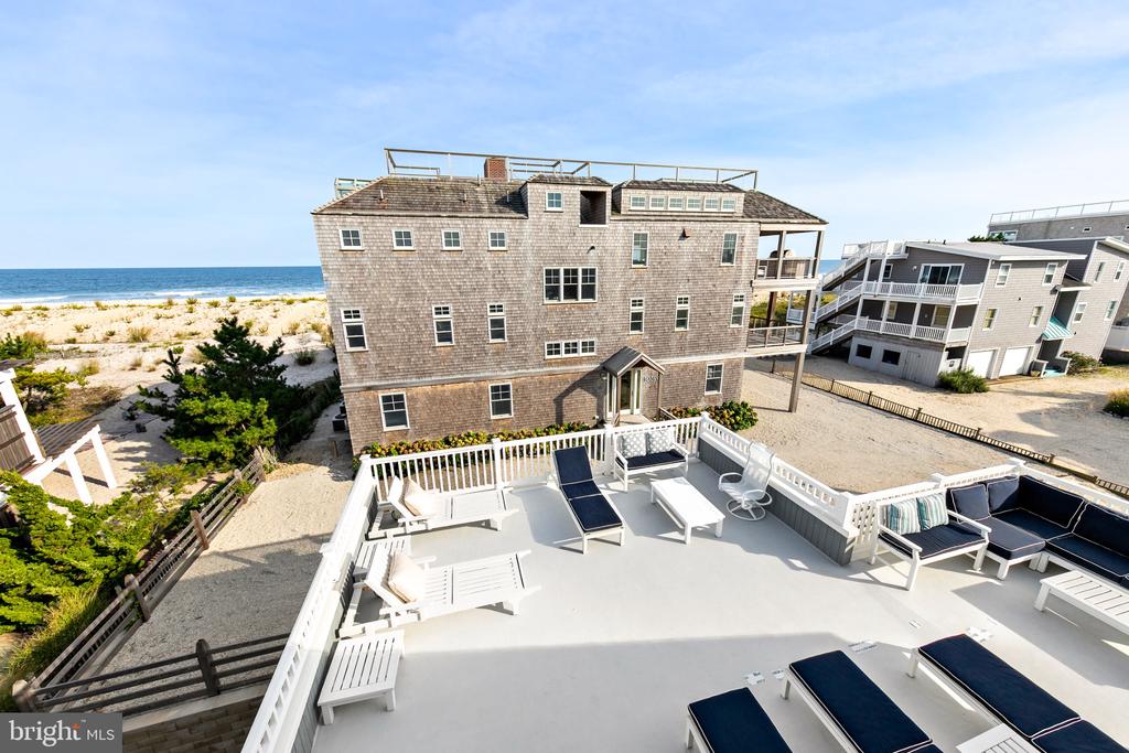 1039 LONG BEACH BOULEVARD