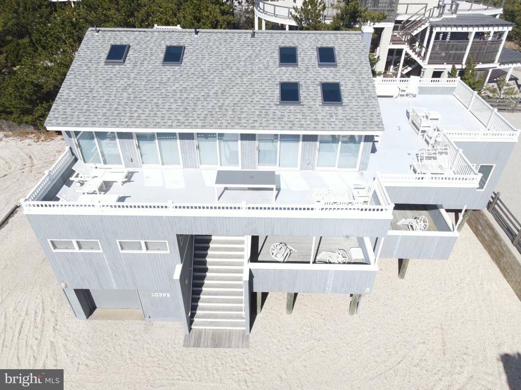 1039 LONG BEACH BOULEVARD