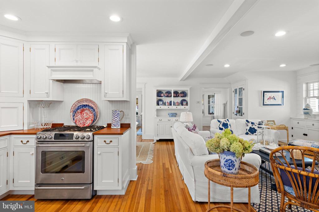215 OCEAN AVENUE