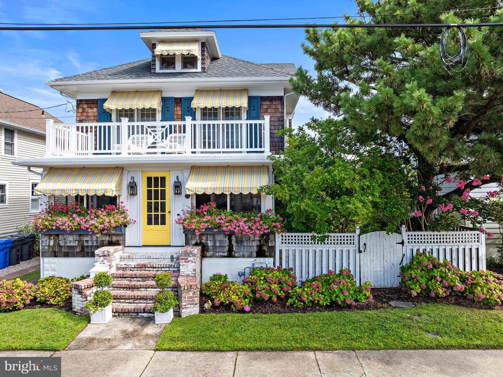215 OCEAN AVENUE
