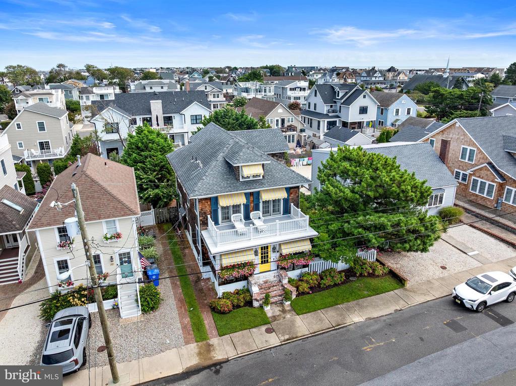 215 OCEAN AVENUE