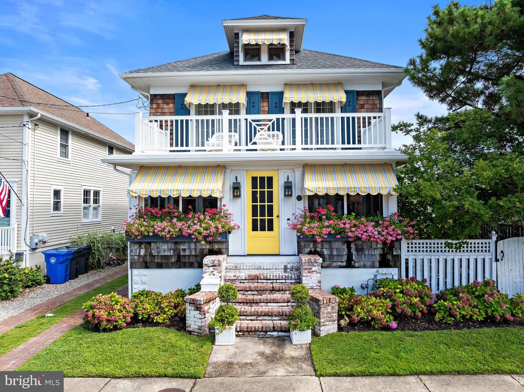 215 OCEAN AVENUE