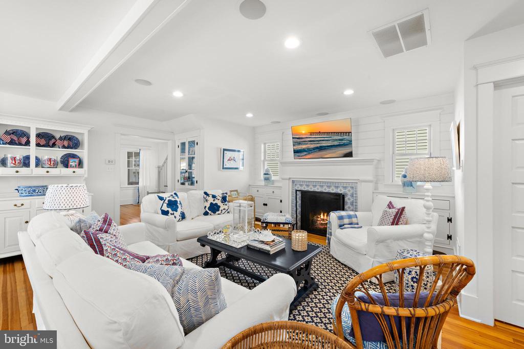 215 OCEAN AVENUE