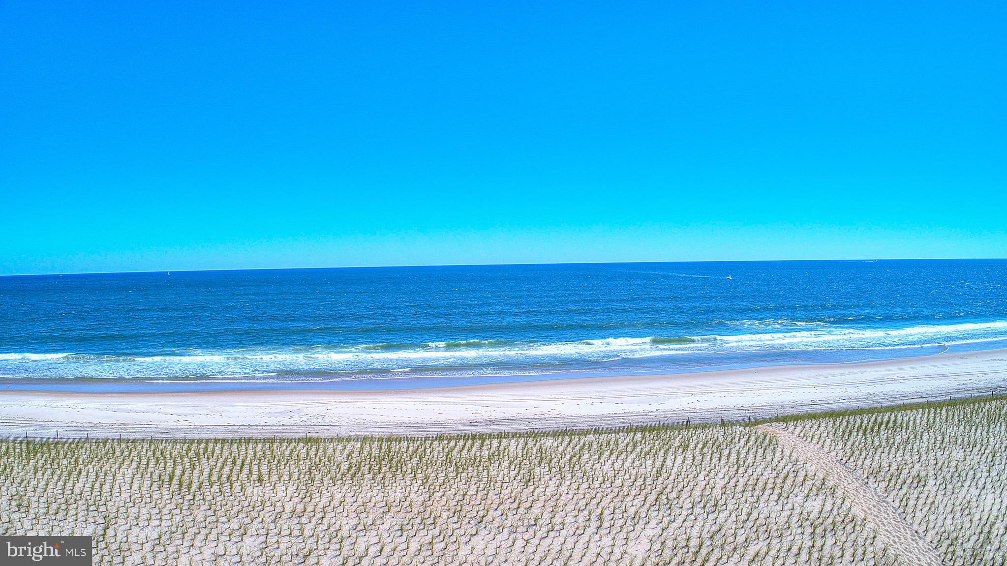 61 D Long Beach Blvd