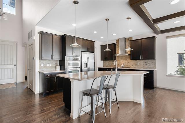 2385 S Loveland Way