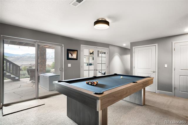 2385 S Loveland Way