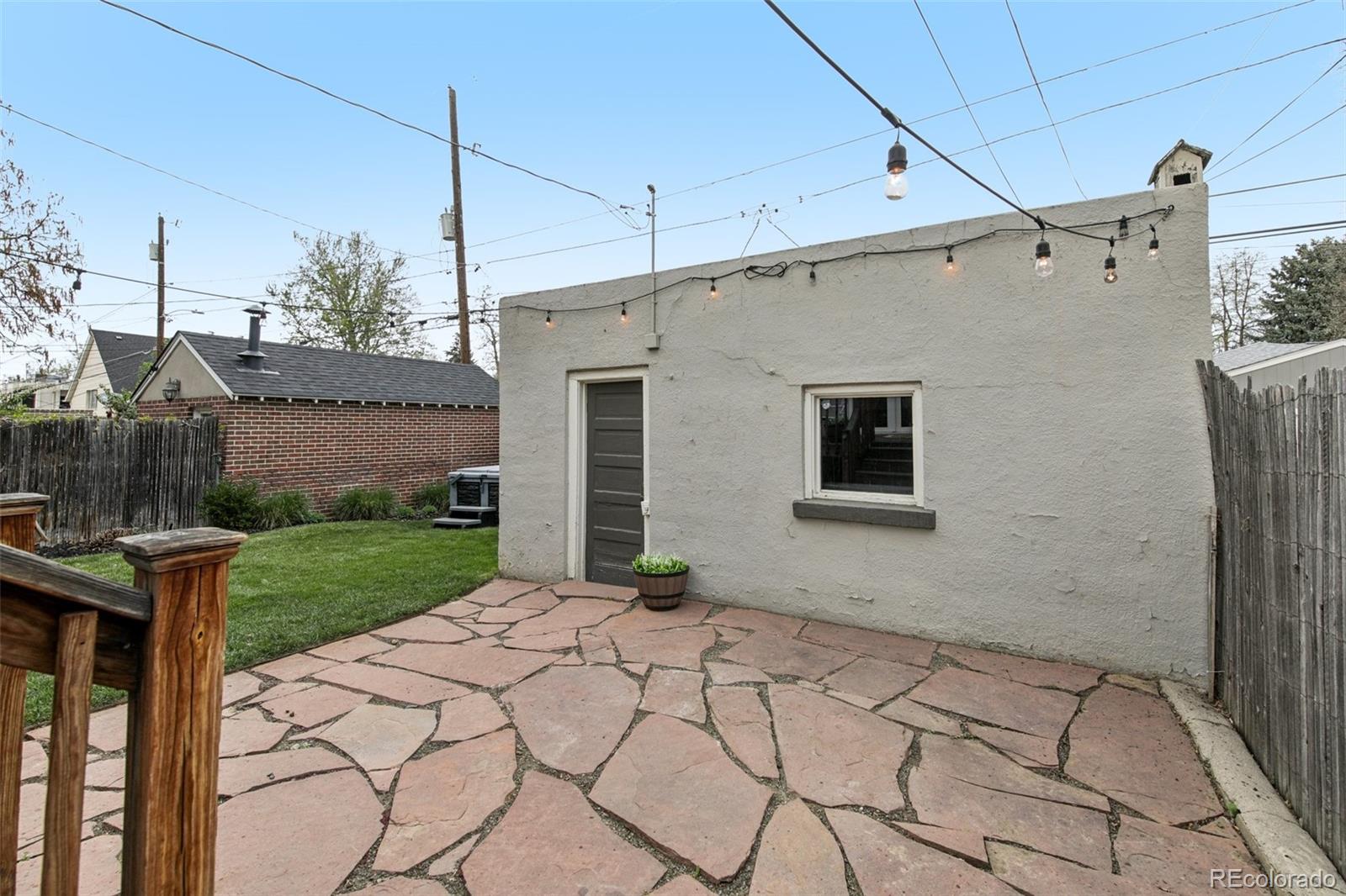 1120 Madison Street