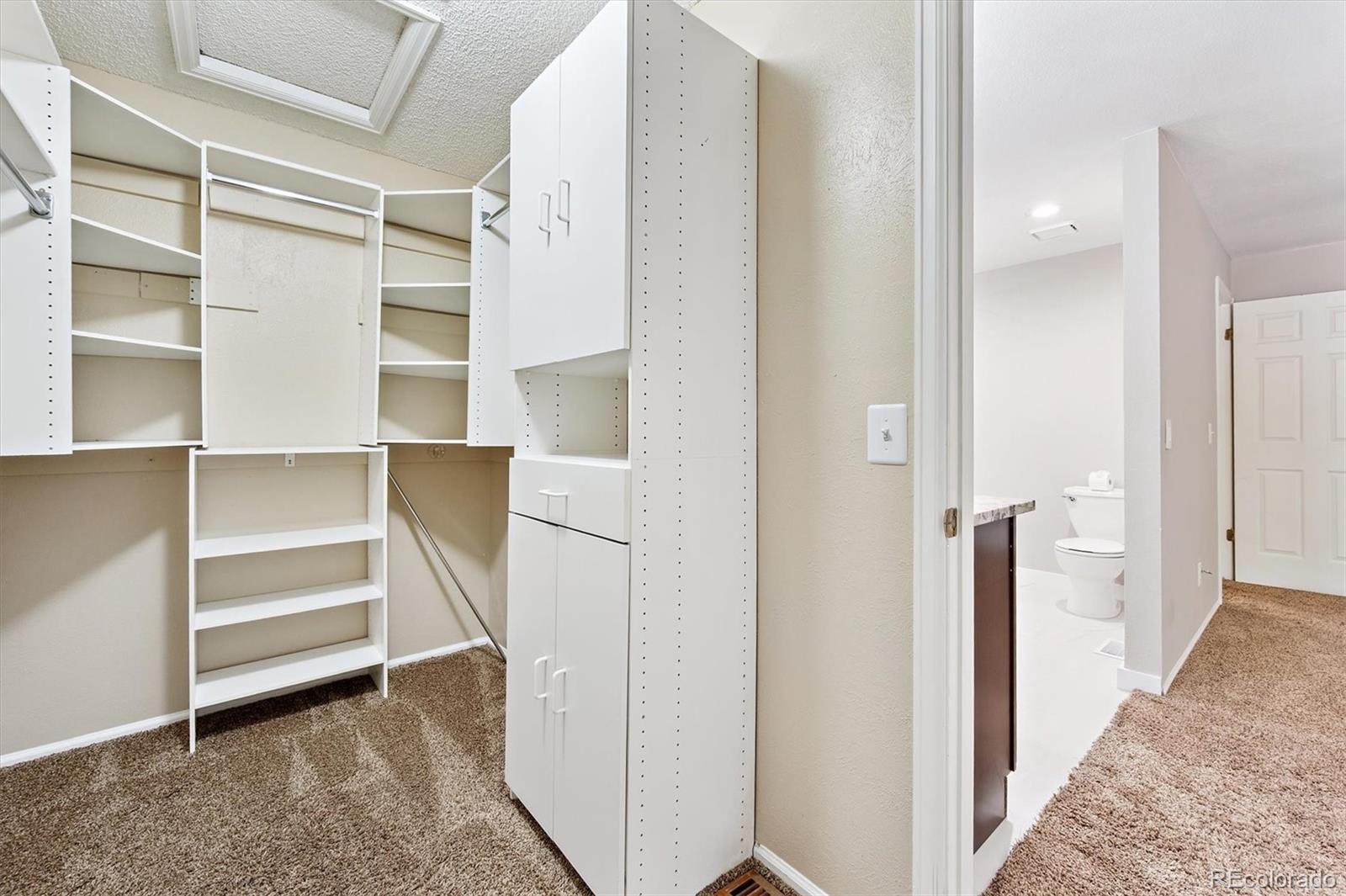 6381 S Hudson Street