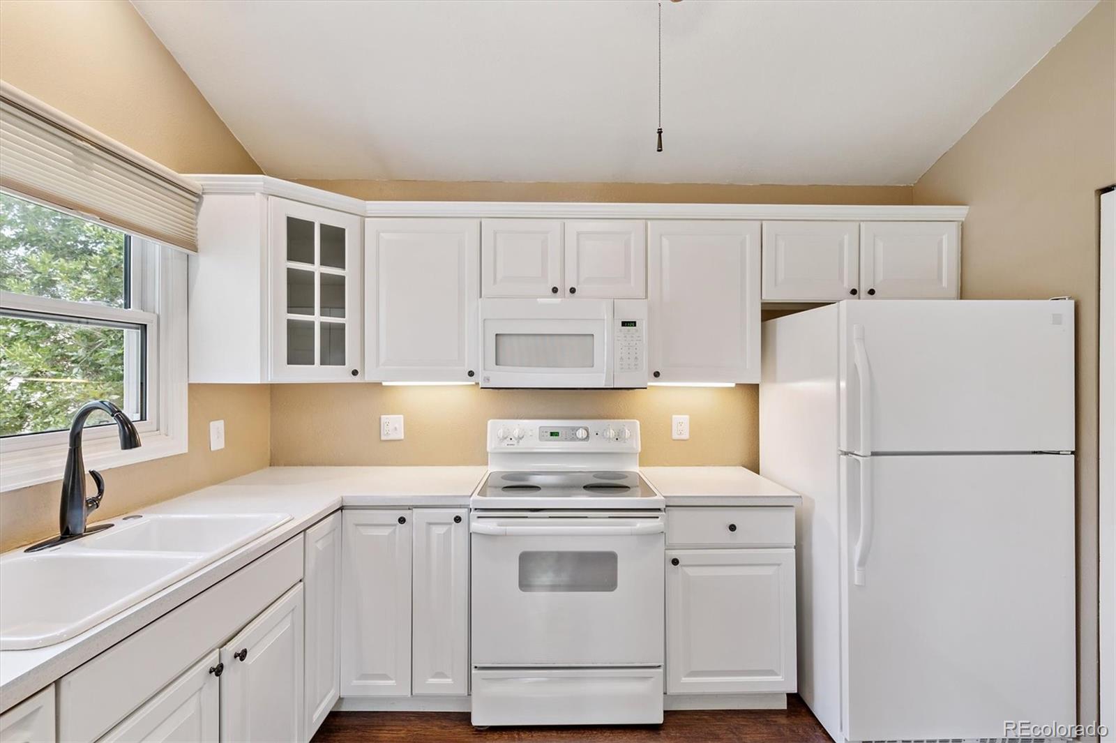 6381 S Hudson Street