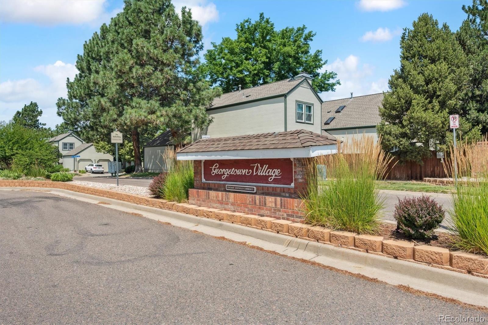 6381 S Hudson Street