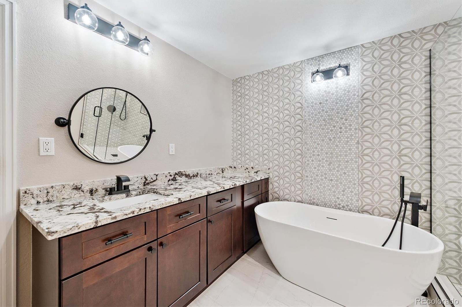 6381 S Hudson Street