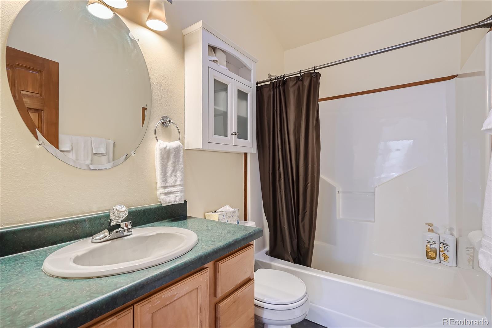 142 Tschaikovsky Road