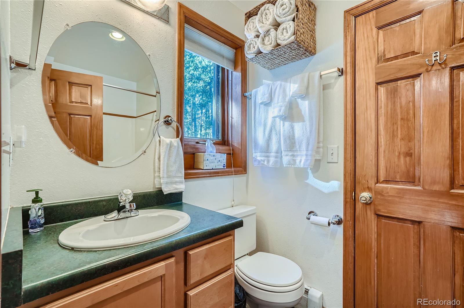 142 Tschaikovsky Road