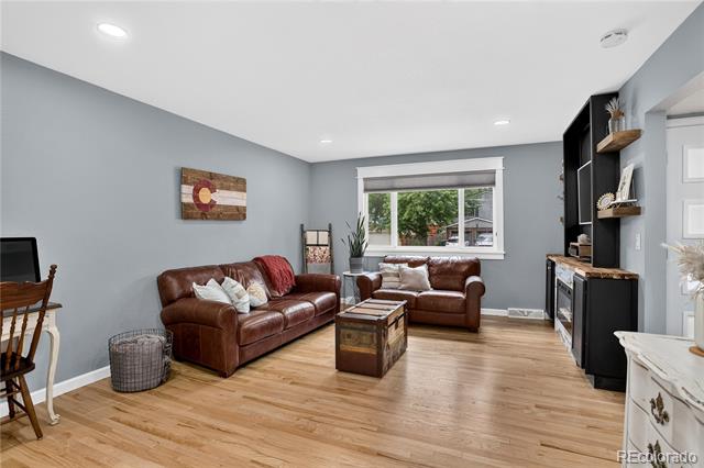 8897 W Woodard Drive