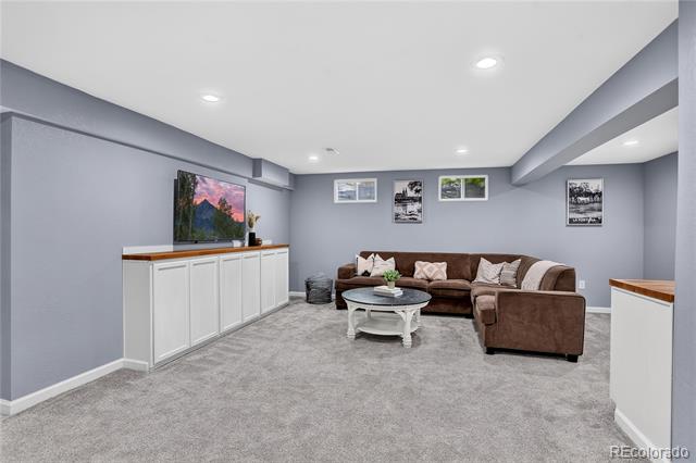 8897 W Woodard Drive