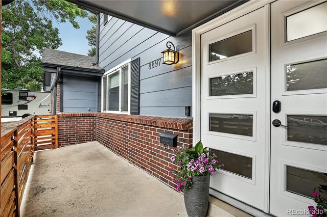 8897 W Woodard Drive