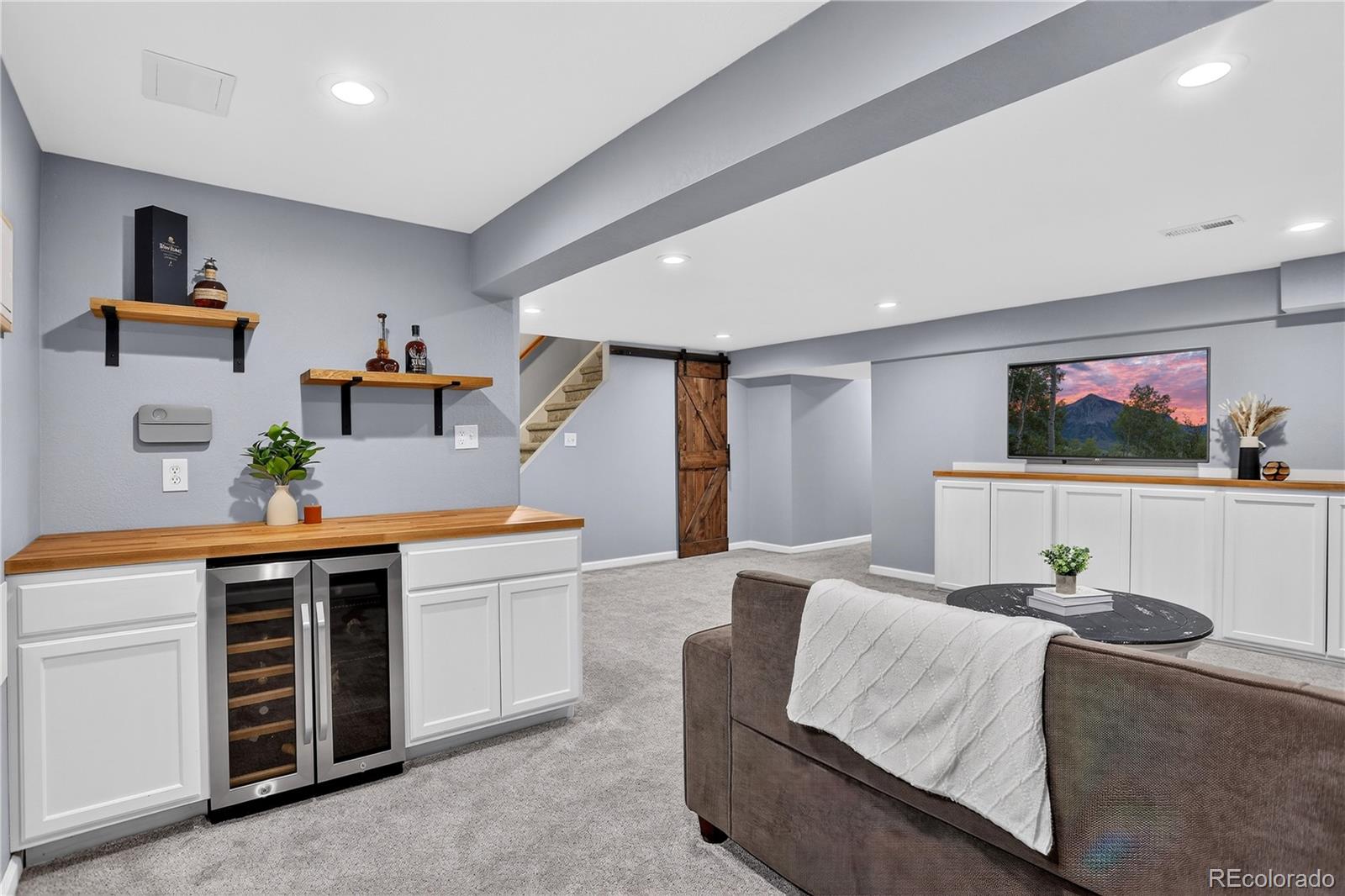 8897 W Woodard Drive