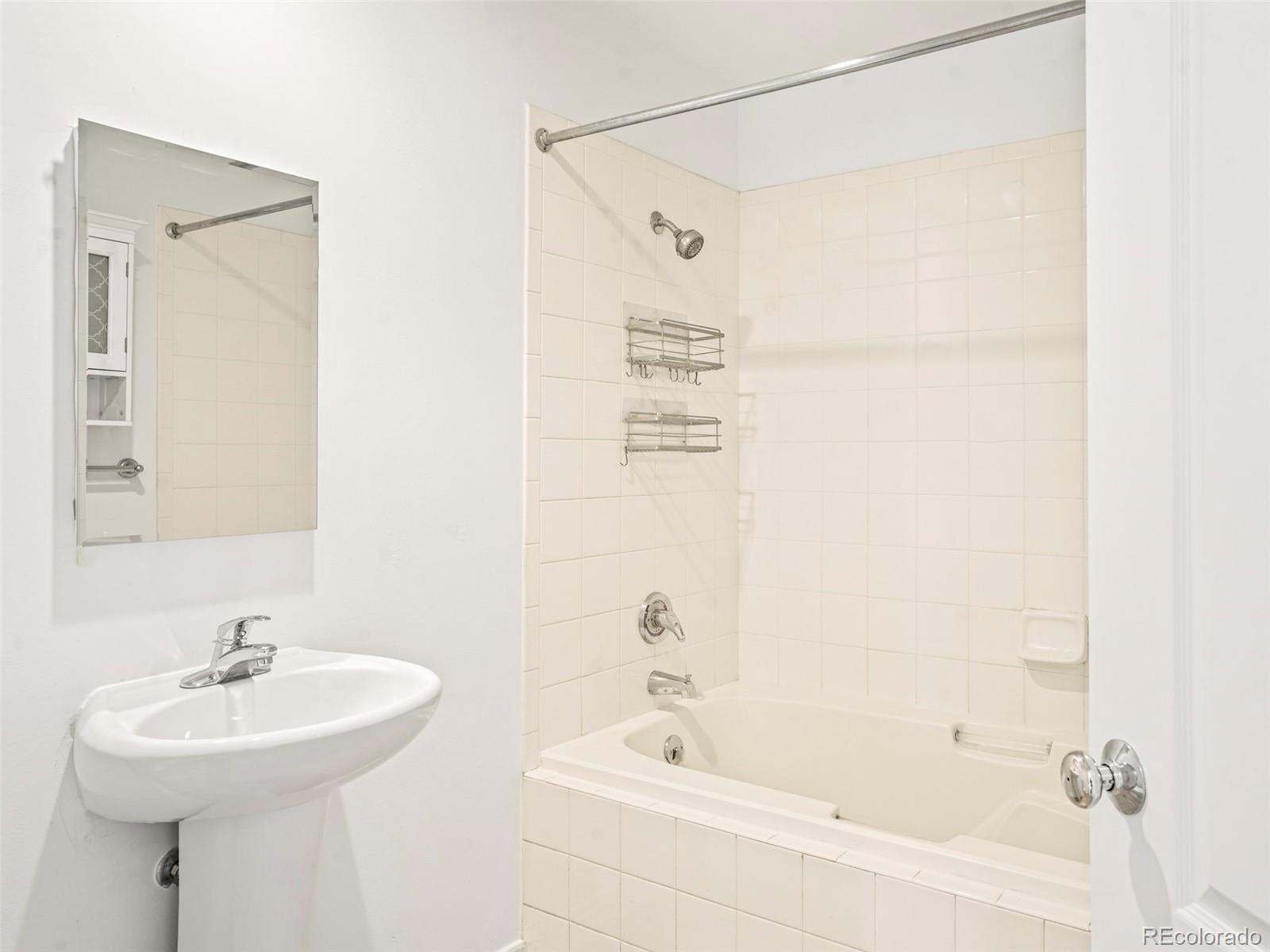 300 W 11th Avenue Unit: 6G