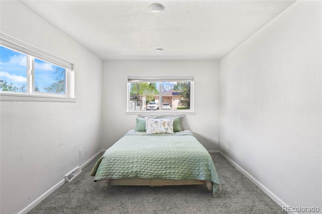 1213 Jamaica Street