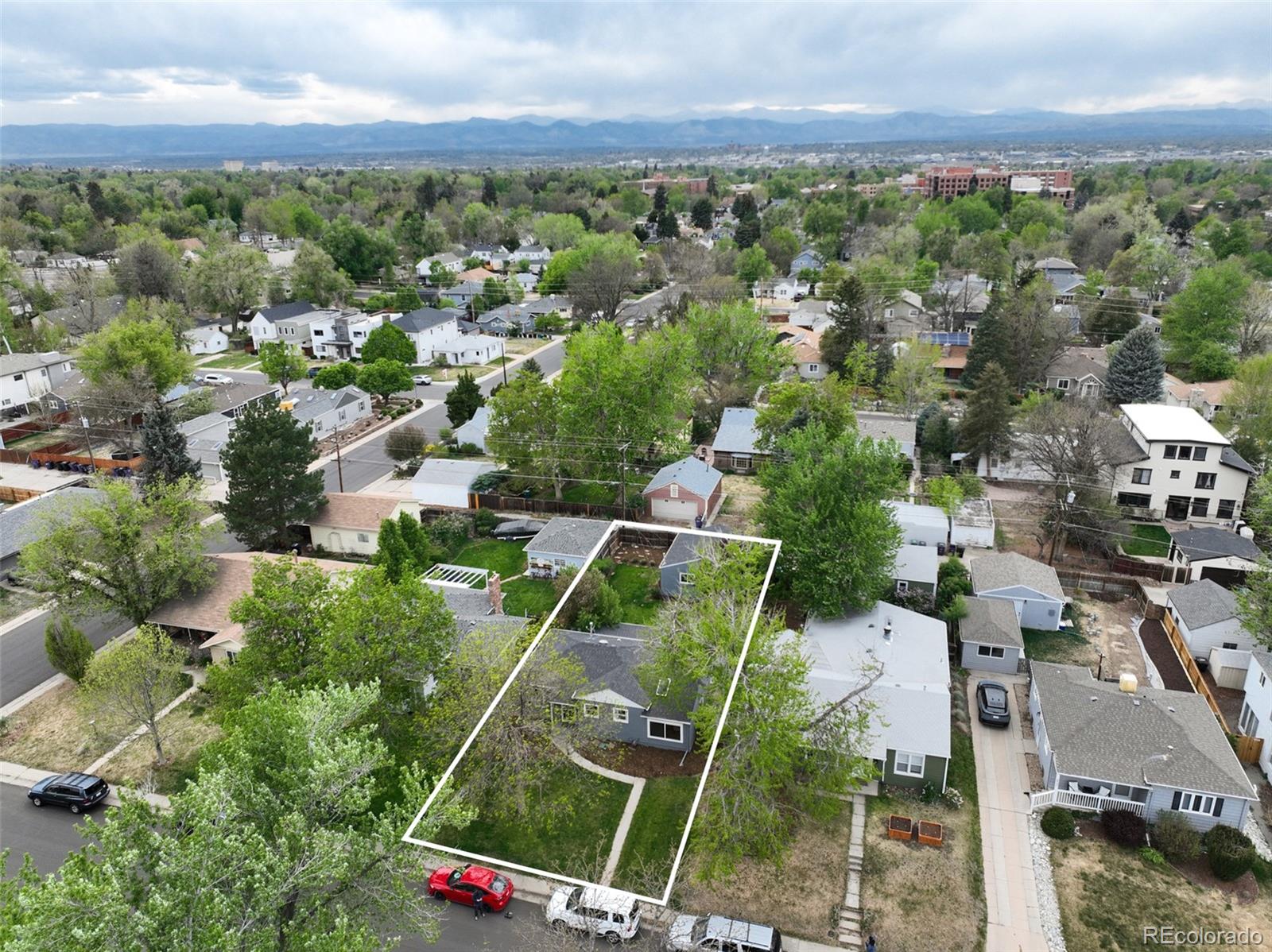 2573 S Williams Street