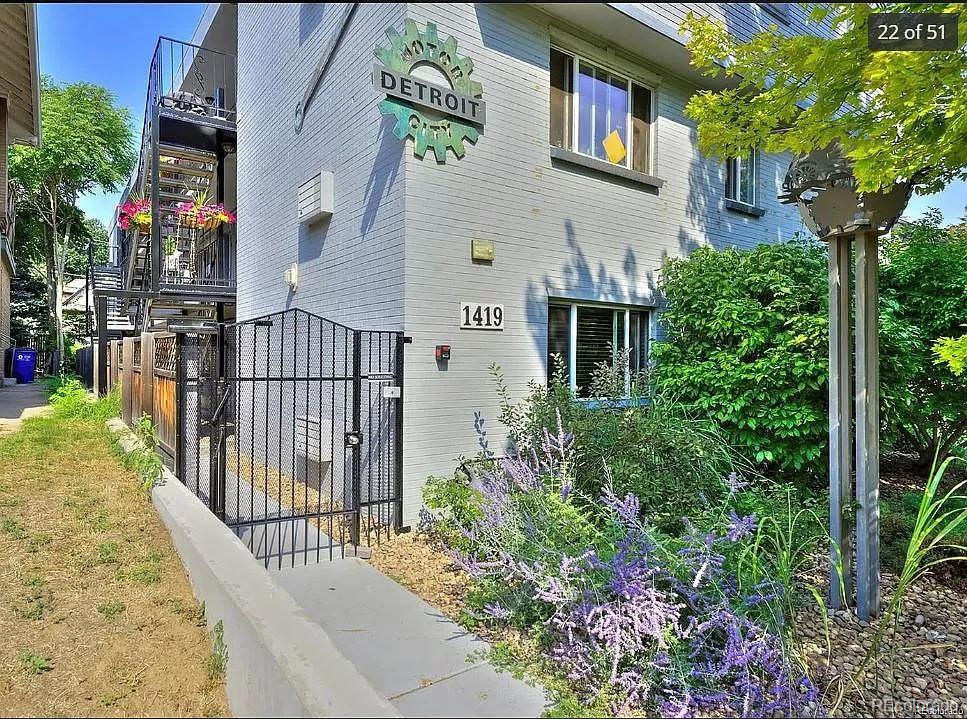 1419 Detroit Street Unit: 33