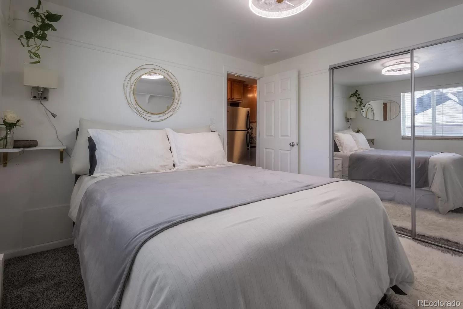 1419 Detroit Street Unit: 33