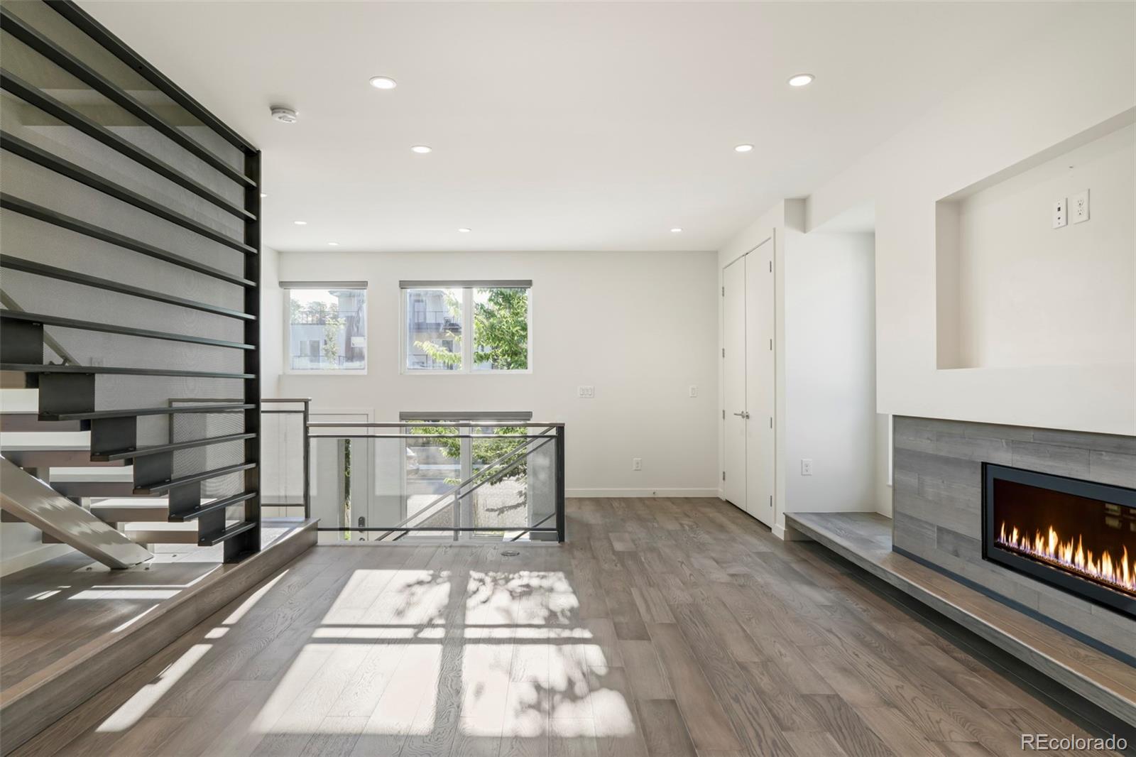 2659 S Cherokee Street