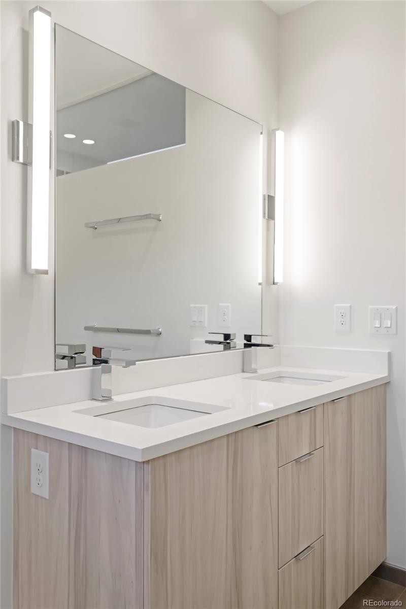 2659 S Cherokee Street