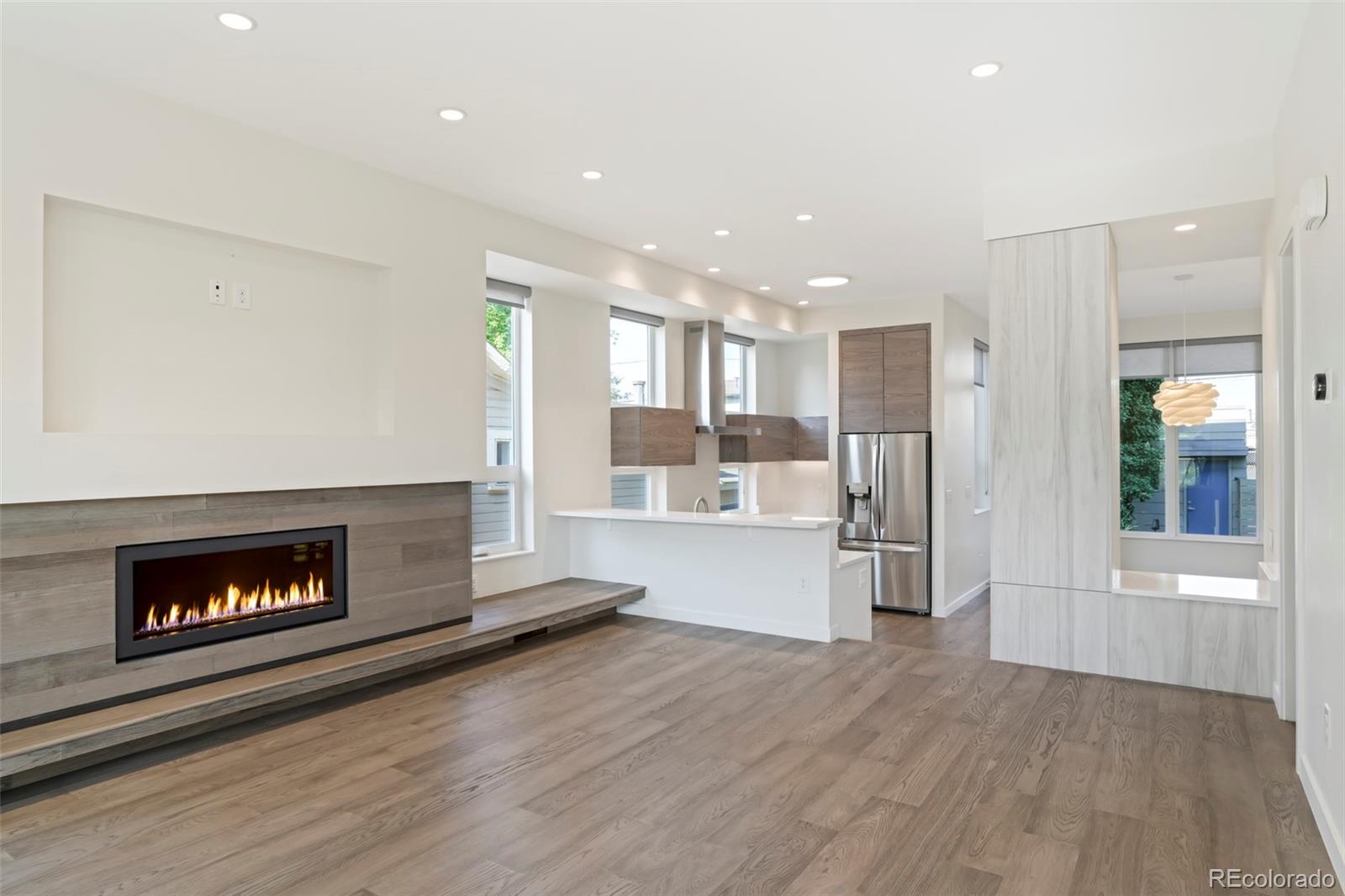 2659 S Cherokee Street