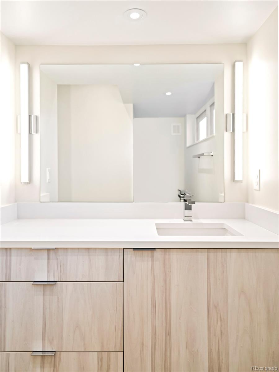 2659 S Cherokee Street