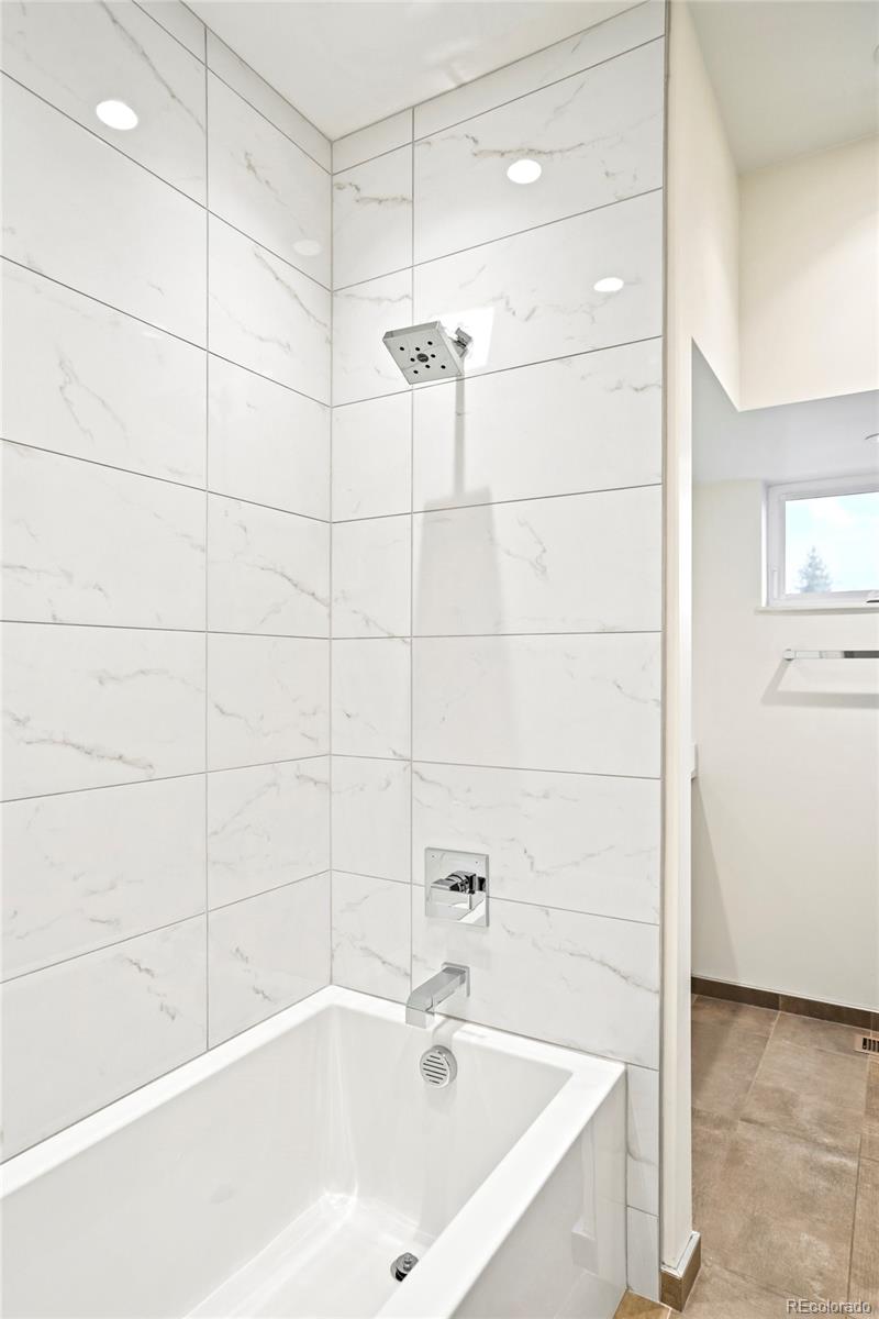 2659 S Cherokee Street