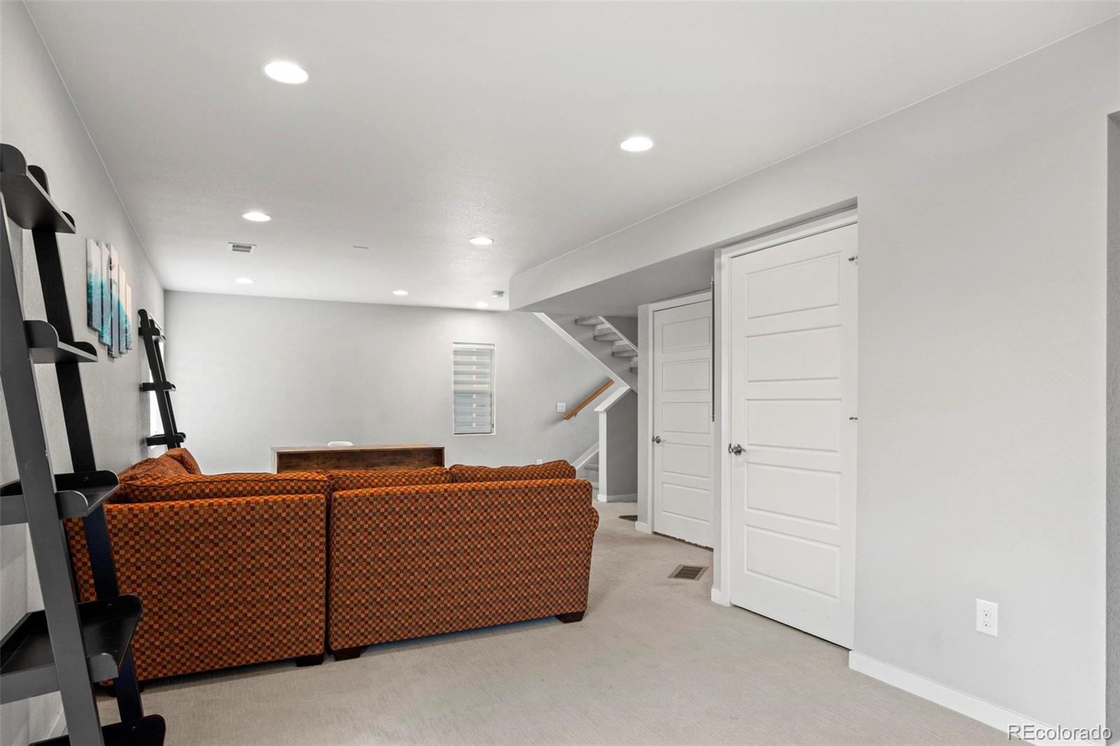 2788 Low Meadow Boulevard