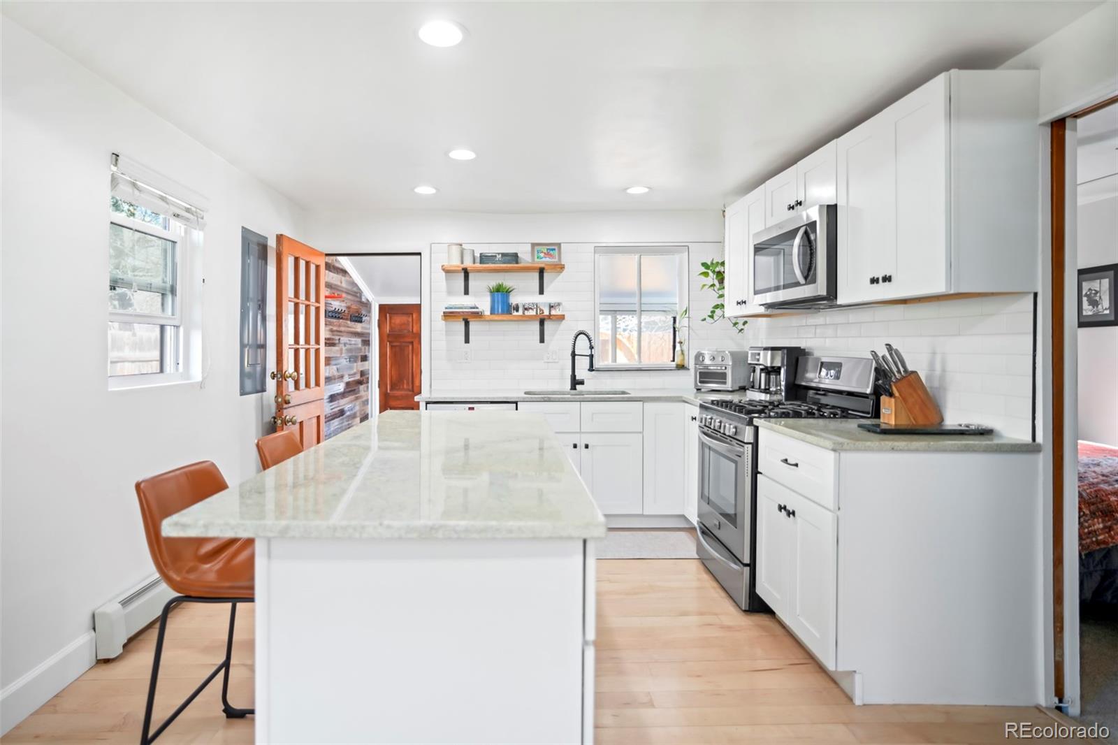 3521 W 40th Avenue